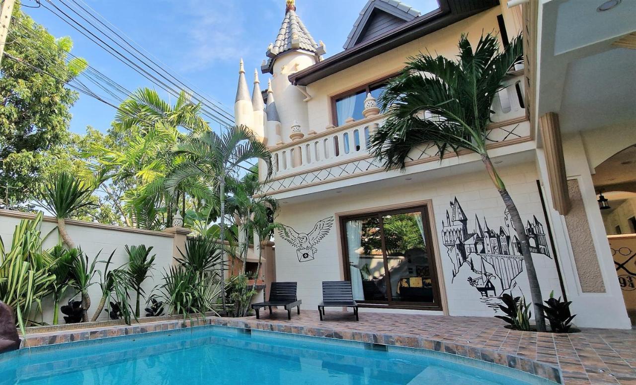 Potterland Luxury Pool Villa Pattaya Walking Street 6 Bedrooms Ngoại thất bức ảnh