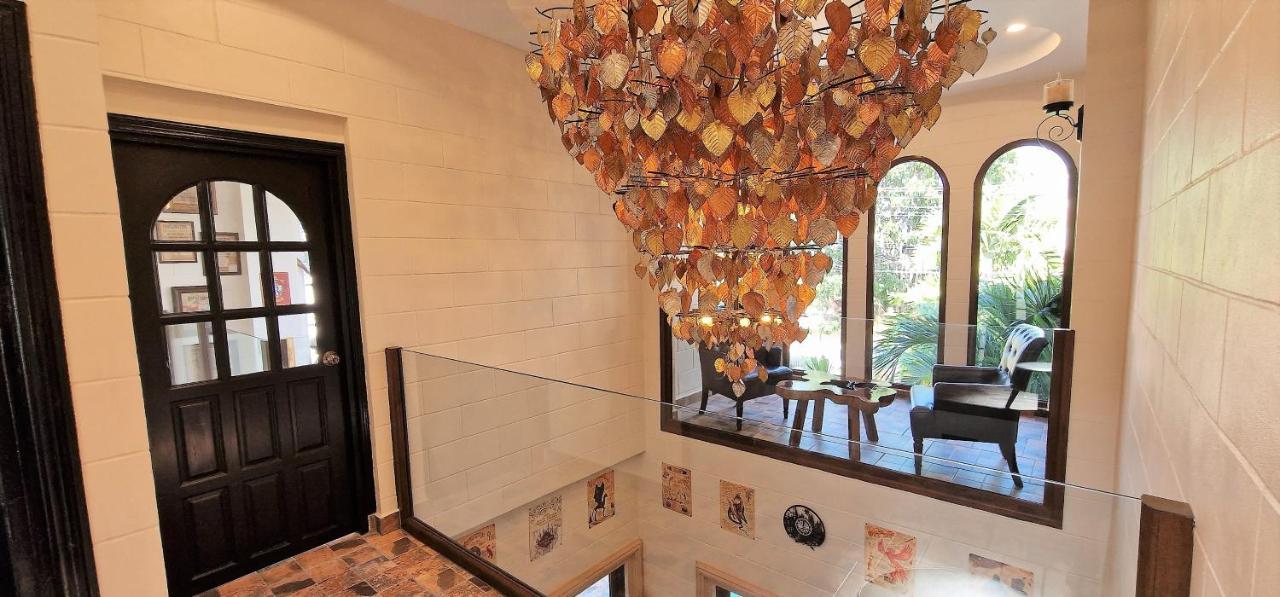 Potterland Luxury Pool Villa Pattaya Walking Street 6 Bedrooms Ngoại thất bức ảnh