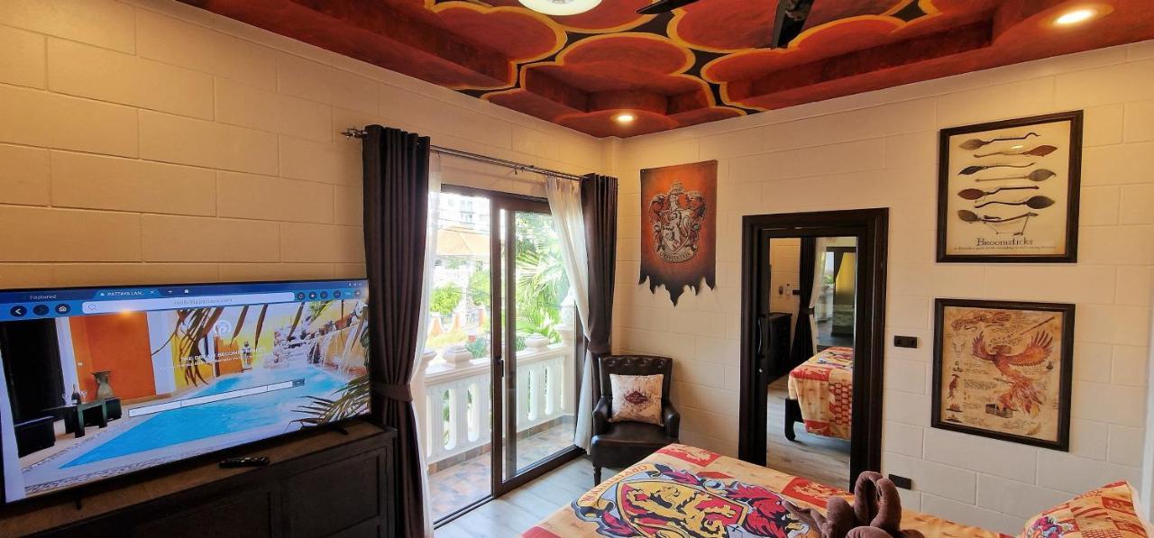 Potterland Luxury Pool Villa Pattaya Walking Street 6 Bedrooms Ngoại thất bức ảnh