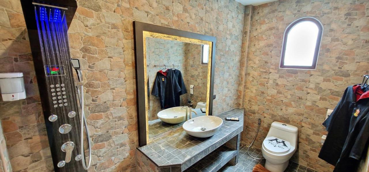 Potterland Luxury Pool Villa Pattaya Walking Street 6 Bedrooms Ngoại thất bức ảnh