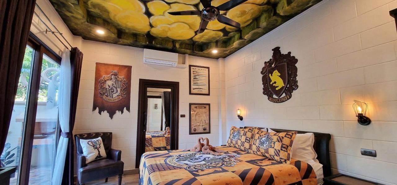 Potterland Luxury Pool Villa Pattaya Walking Street 6 Bedrooms Ngoại thất bức ảnh
