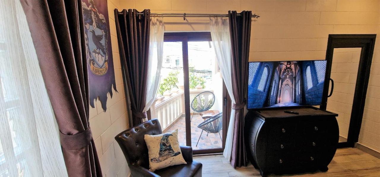 Potterland Luxury Pool Villa Pattaya Walking Street 6 Bedrooms Ngoại thất bức ảnh